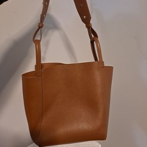 Brown Handbag, Magnetic closure, New Without tags